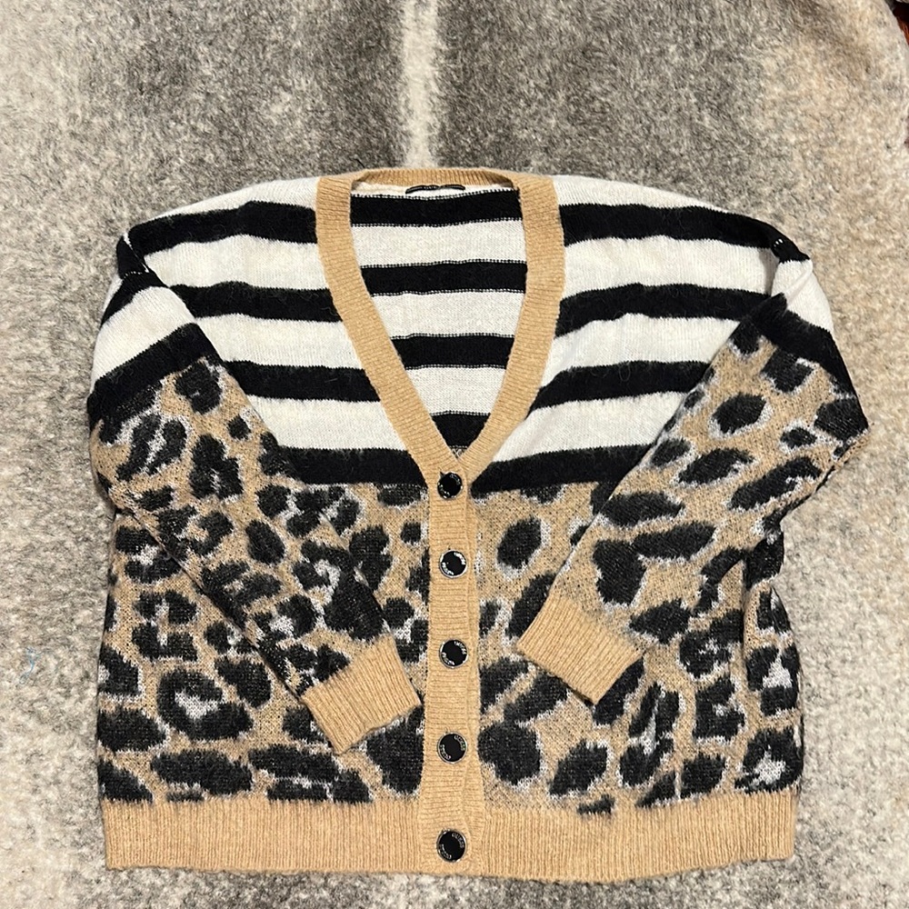 🎯Guess cardigan